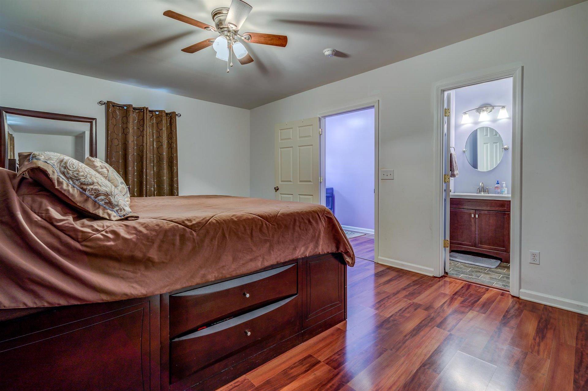 51 Burwell Road Rocky Mount, VA 24151 - Photo 17 of 41 14-012120210128