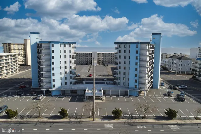 $290,000 | 13400 Coastal Highway, Unit N402, Ocean City, MD 21842