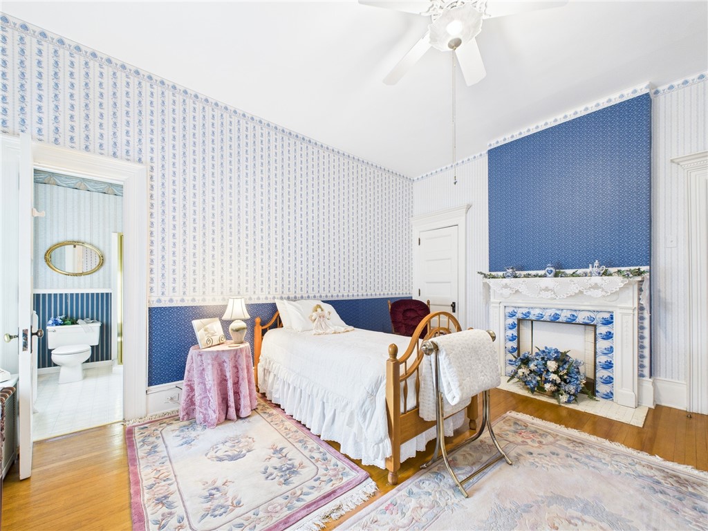 911 West Main Street Smethport, PA 16749 - Photo 31 of 50 Blue room with full bathroom