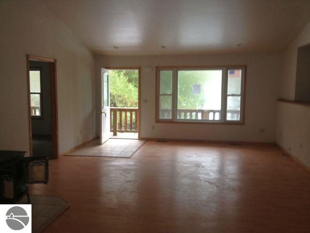 6249 East 26 1/4 Road Cadillac, MI 49601 - Photo 7 of 27 1744627-8.JPG