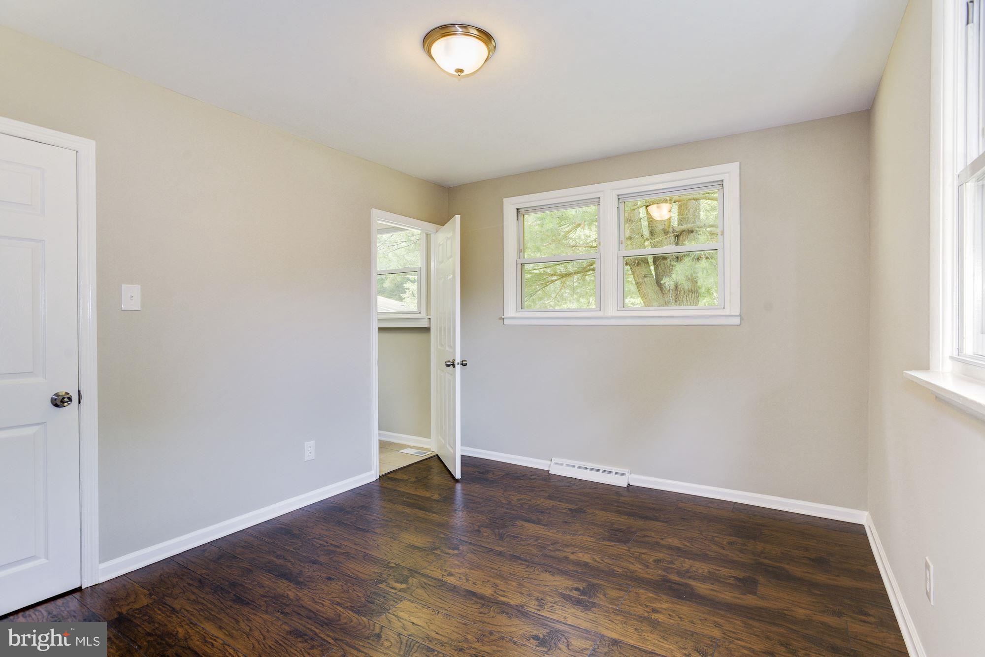 805 Bentley Road Lindenwold, NJ 08021 - Photo 22 of 35