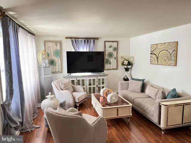 $295,000 | 14 Laird Street, West Lawn, PA 19609