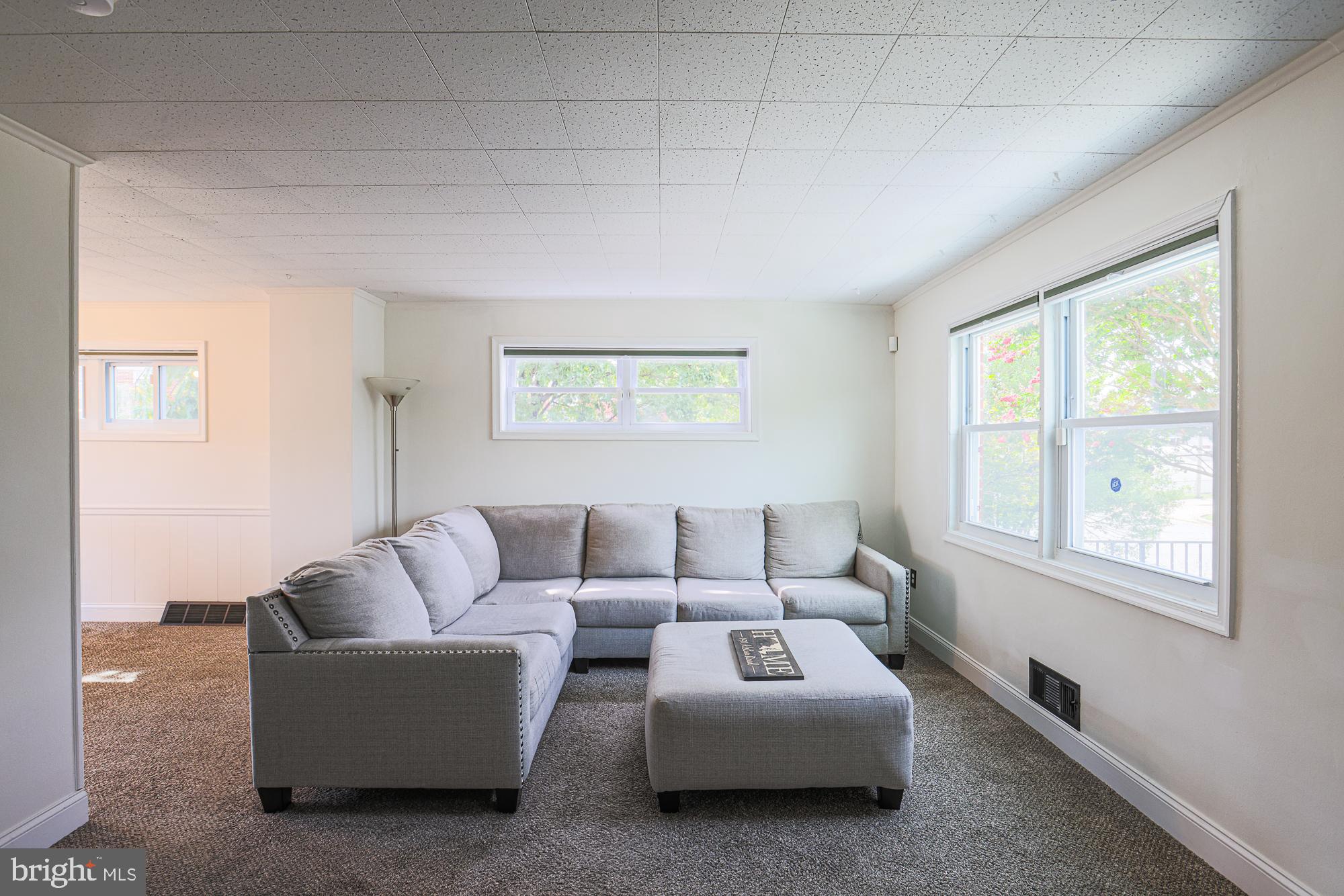 191 Alstun Road Essex, MD 21221 - Photo 15 of 40 a living room with furniture and a window