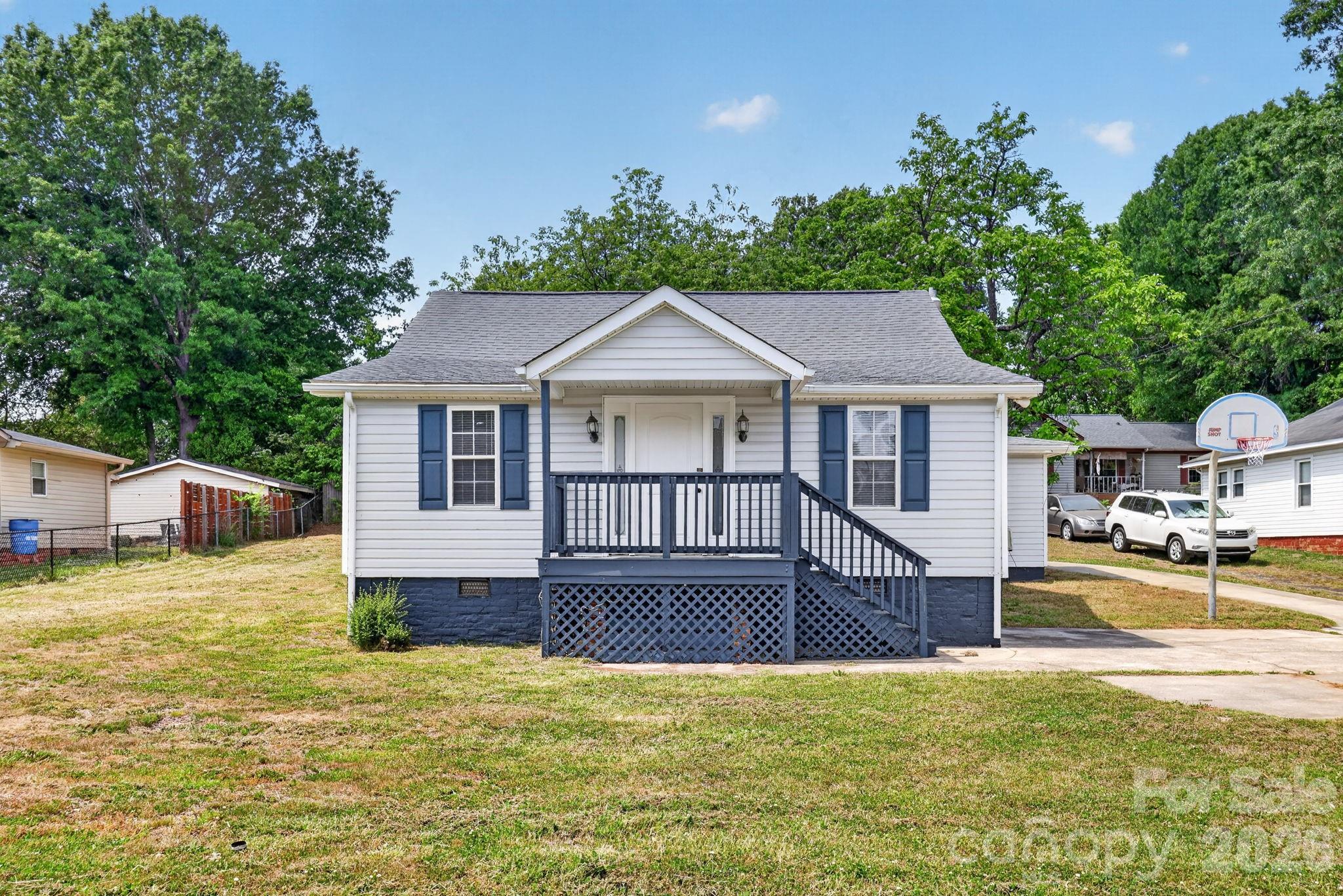 62 Roberta Road Concord, NC 28027 - Photo 3 of 46
