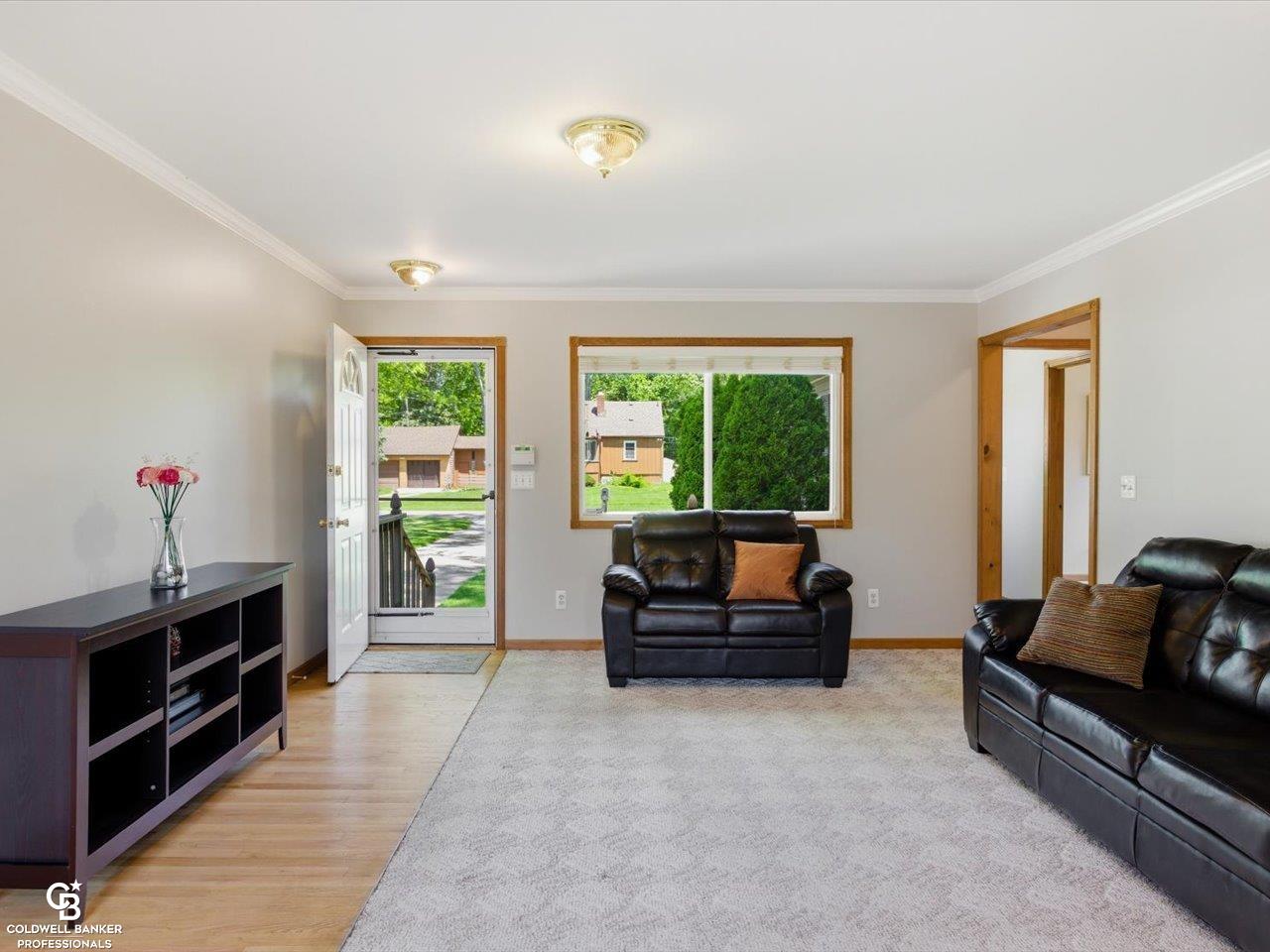 467 Dixie Boulevard Algonac, MI 48001 - Photo 5 of 25