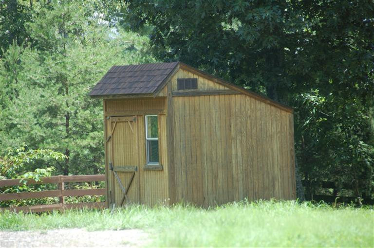 801 New Fox Road Irvine, KY 40336 - Photo 7 of 28 8x10 storage building with character!