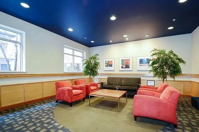 $3,500 | 1210 Chicago Avenue, Unit 209, Evanston, IL 60202