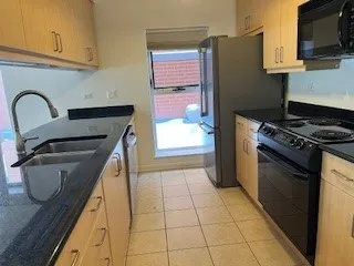 $3,500 | 1210 Chicago Avenue, Unit 209, Evanston, IL 60202