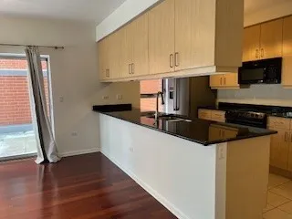 $3,500 | 1210 Chicago Avenue, Unit 209, Evanston, IL 60202