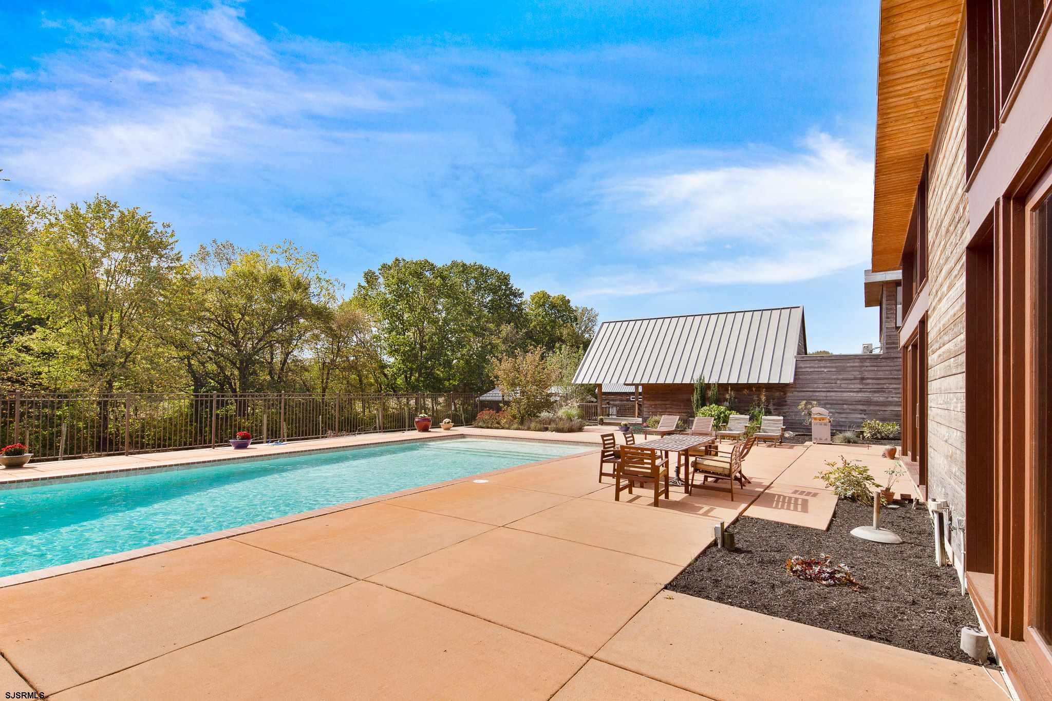 350 Mannington Yorktown Road Woodstown, NJ 08098 - Photo 21 of 23 a view of a backyard with sitting area