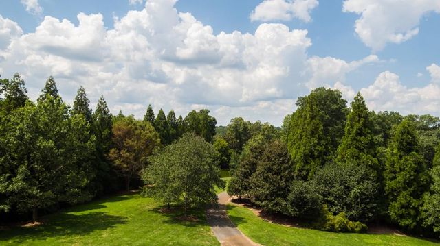 $8,250,000 | 2100 West Wesley Road Northwest, Atlanta, GA 30327