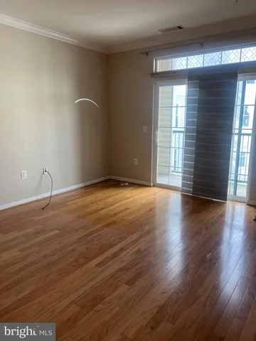 $2,100 | 2465 Army Navy Drive, Unit 1310, Arlington, VA 22206