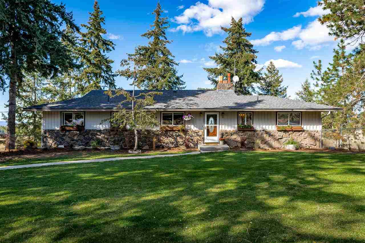 15310 East Lincoln Road Spokane, WA 99217 - Photo 1 of 20