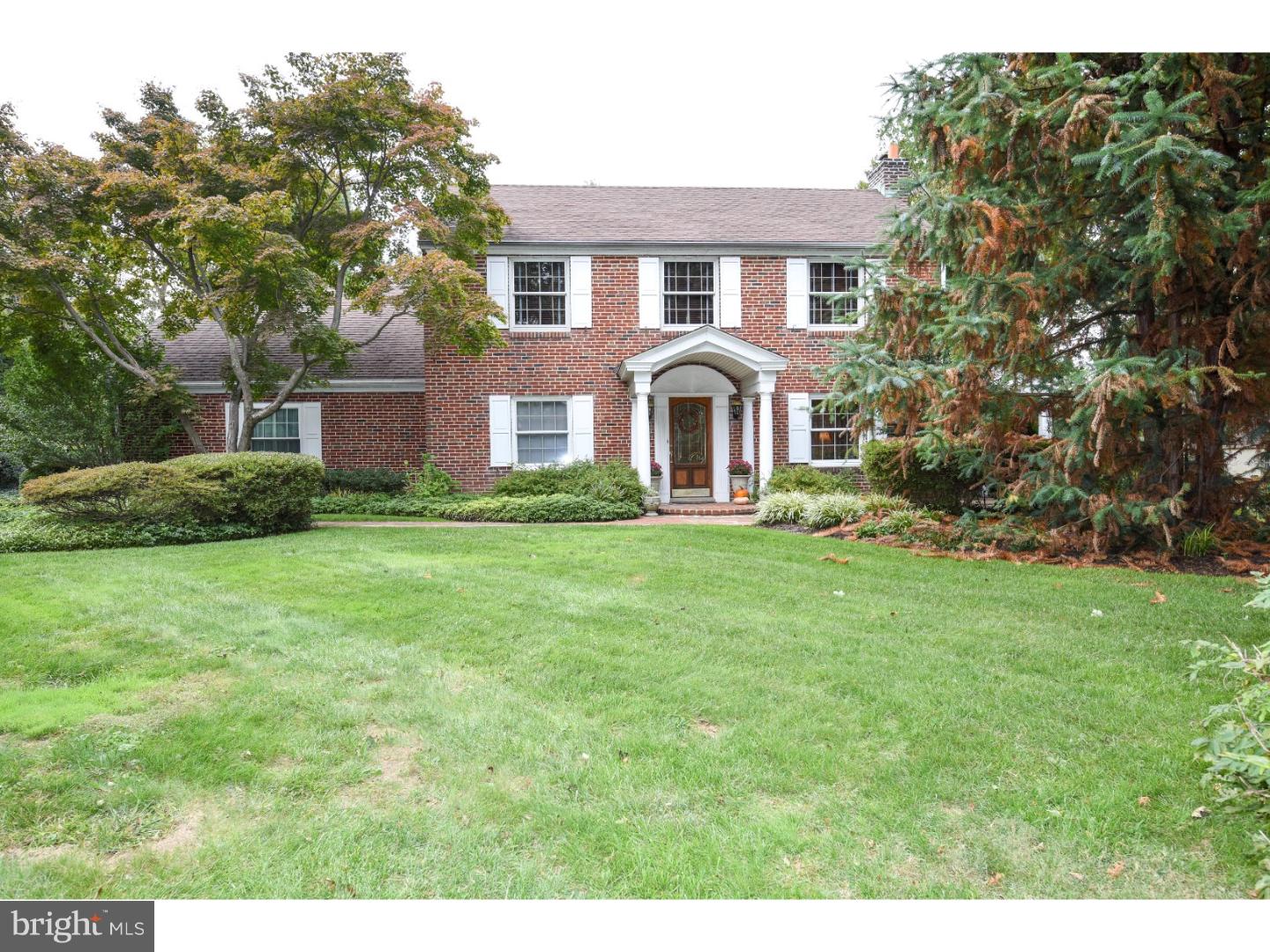 2318 Stahl Road Huntingdon Valley, PA 19006 - Photo 3 of 25 View