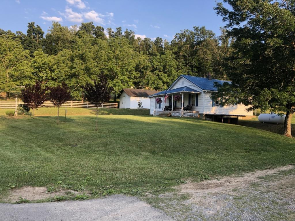 347 Greggtown Road Jonesborough, TN 37659 - Photo 5 of 21 Photo 5