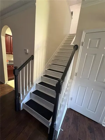 a view of entryway with wooden floor