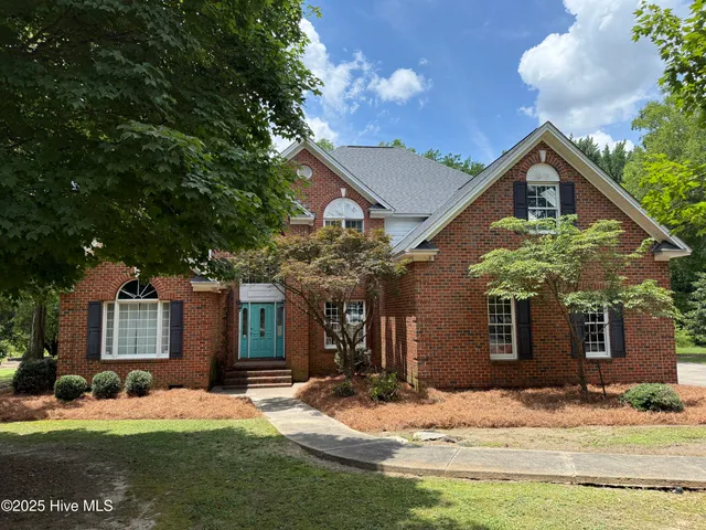 $475,000 | 2602 Linden Lane Northwest, Wilson, NC 27896