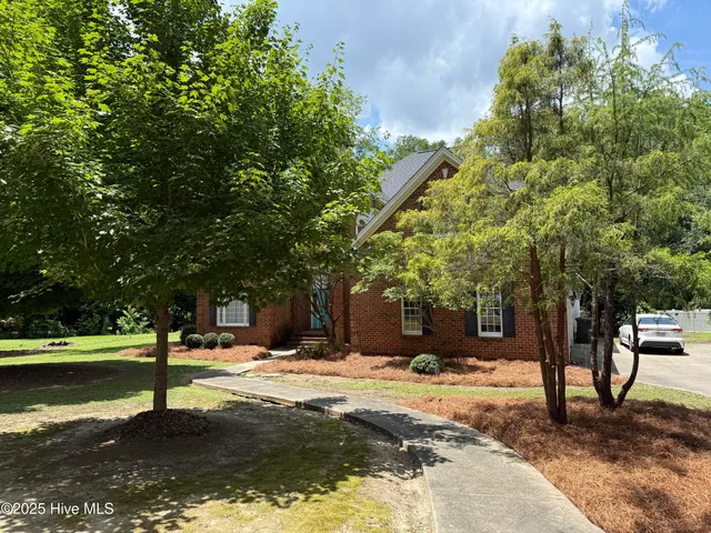 $475,000 | 2602 Linden Lane Northwest, Wilson, NC 27896