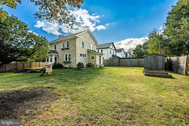 $425,000 | 915 West Chester Pike, West Chester, PA 19380