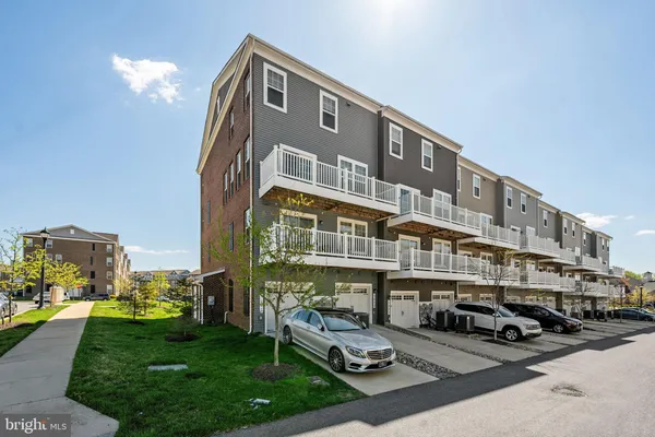 $490,000 | 3803 Richmond Run, Unit 132, Upper Marlboro, MD 20772