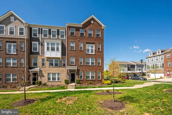 $490,000 | 3803 Richmond Run, Unit 132, Upper Marlboro, MD 20772
