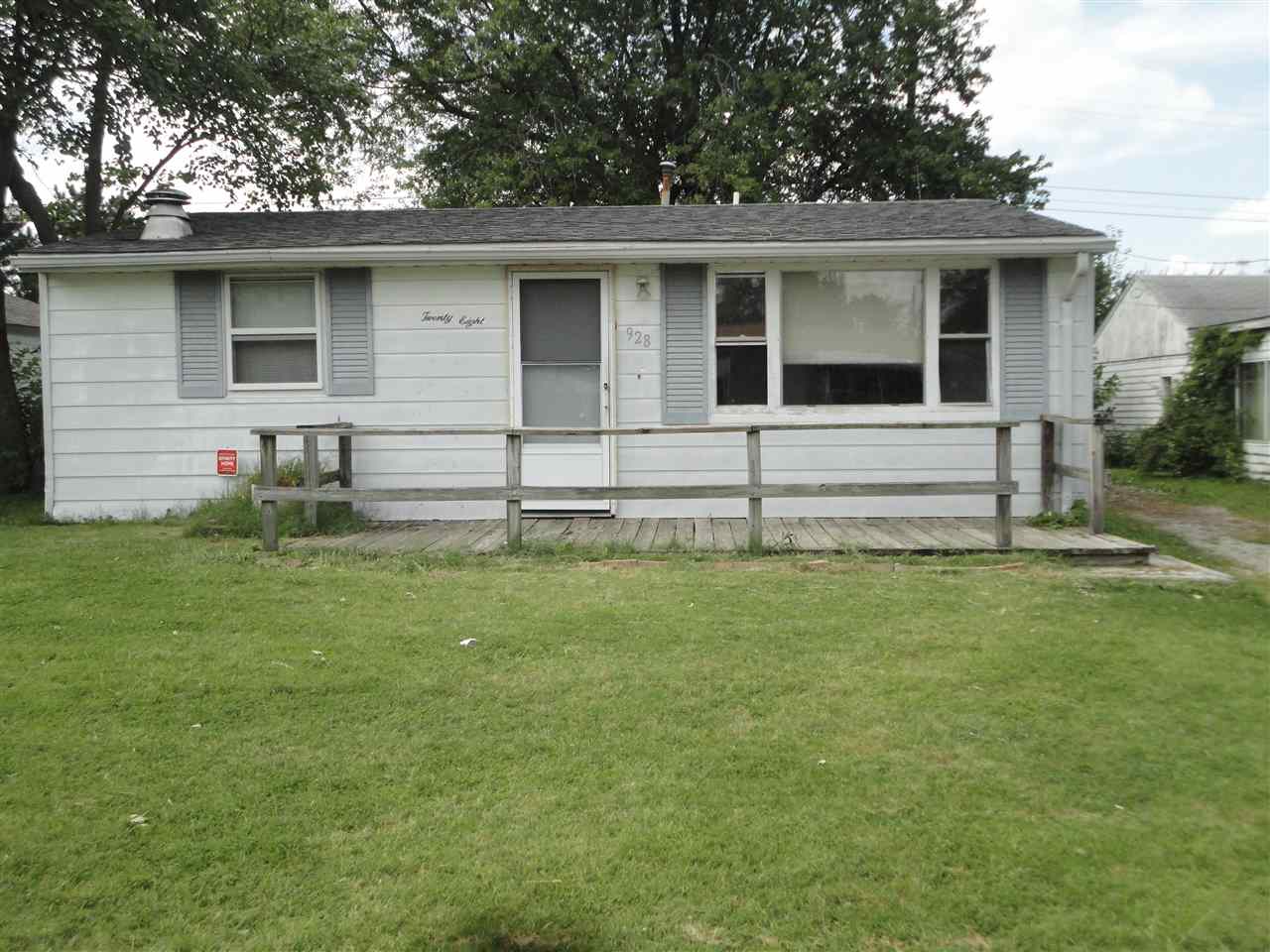 928 Greenwich Road Lafayette, IN 47905 - Photo 2 of 25 Gallery Image 2
