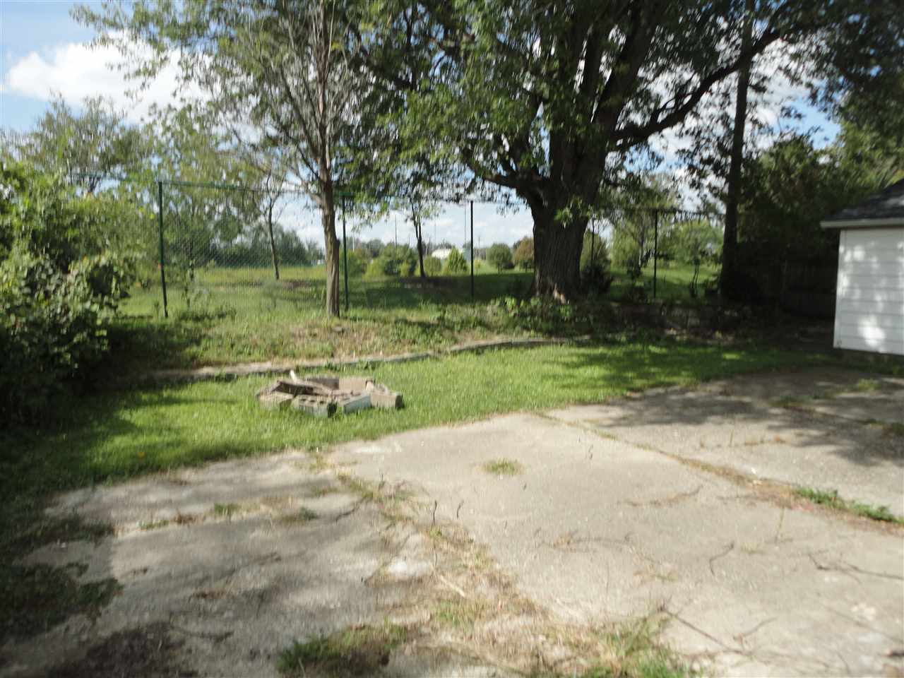 928 Greenwich Road Lafayette, IN 47905 - Photo 24 of 25 Gallery Image 24
