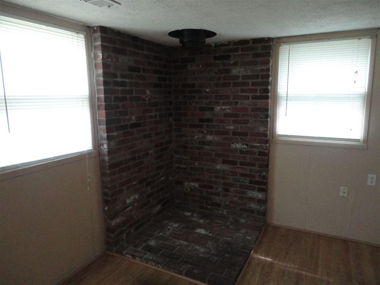 928 Greenwich Road Lafayette, IN 47905 - Photo 7 of 25 Gallery Image 7
