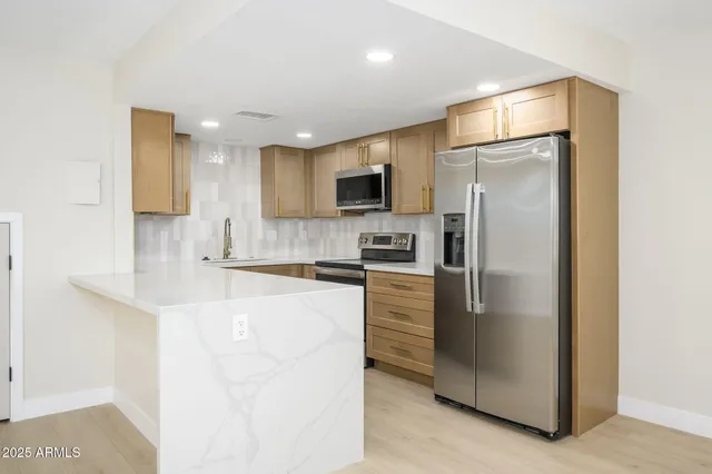 $214,995 | 4760 East Moreland Street, Phoenix, AZ 85008