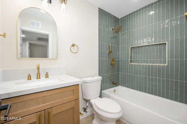 $214,995 | 4760 East Moreland Street, Phoenix, AZ 85008