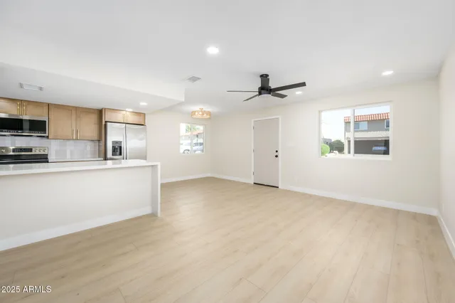 $214,995 | 4760 East Moreland Street, Phoenix, AZ 85008