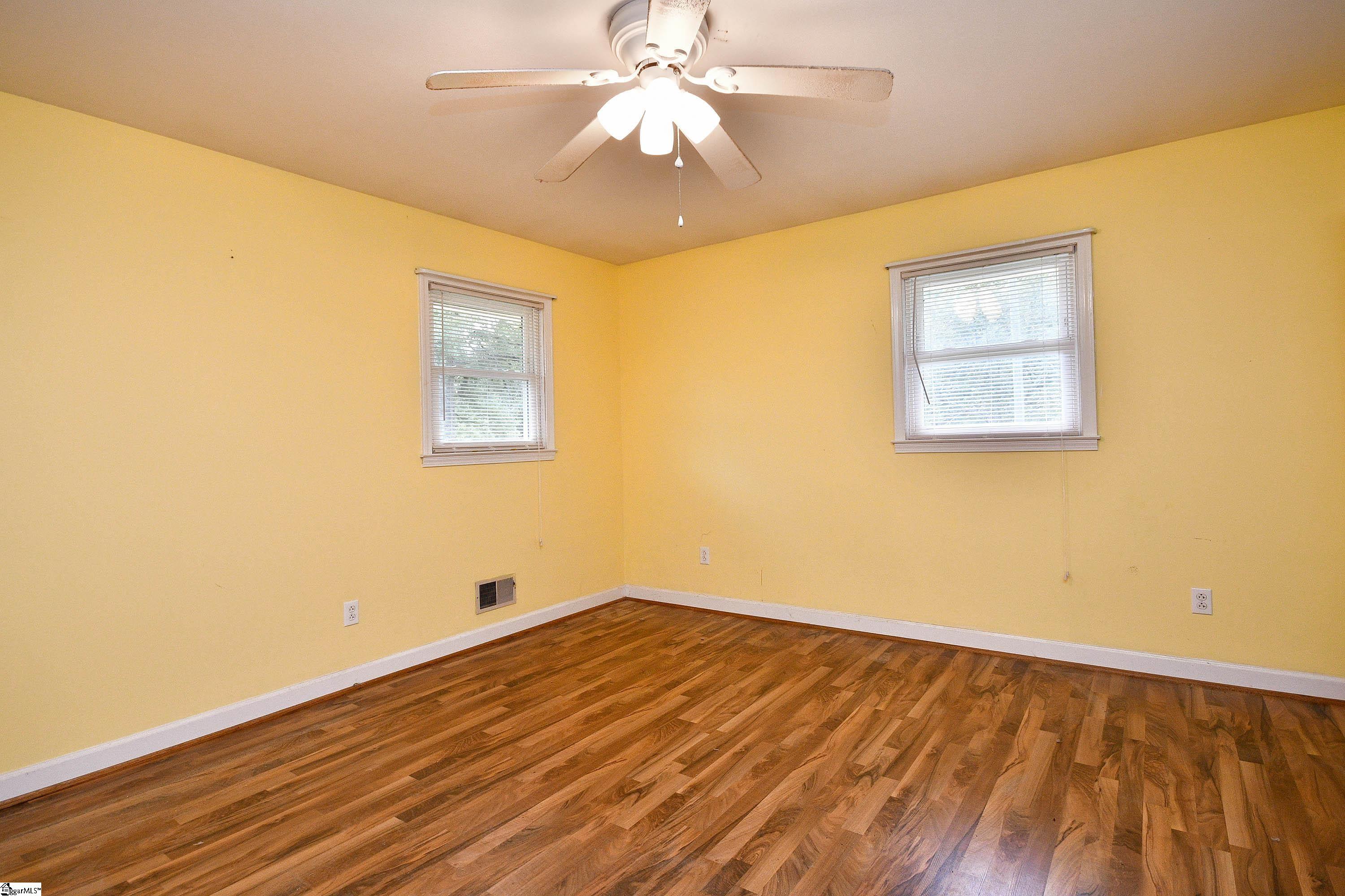 817 Rice Road Easley, SC 29640 - Photo 20 of 36