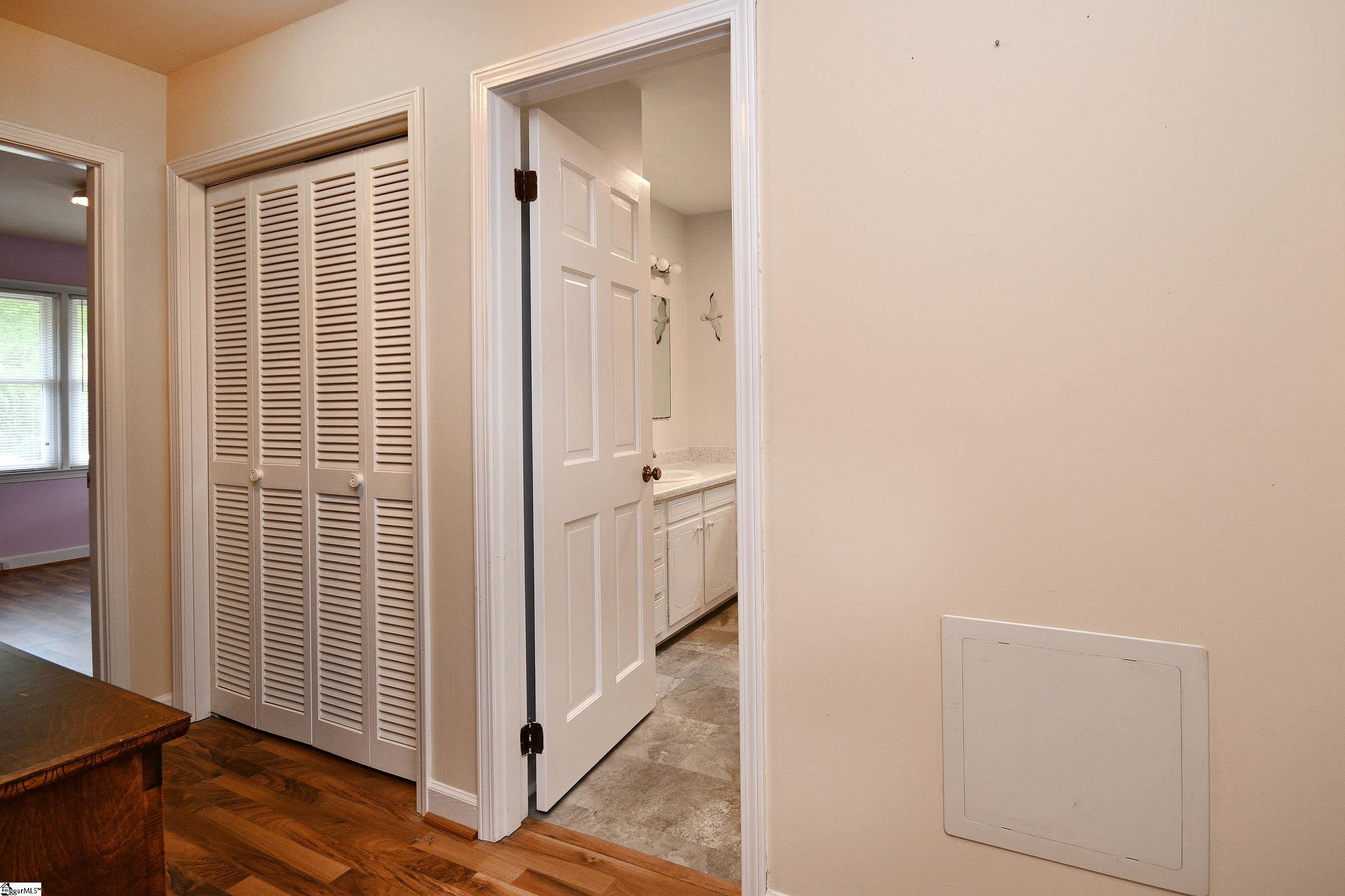 817 Rice Road Easley, SC 29640 - Photo 21 of 36