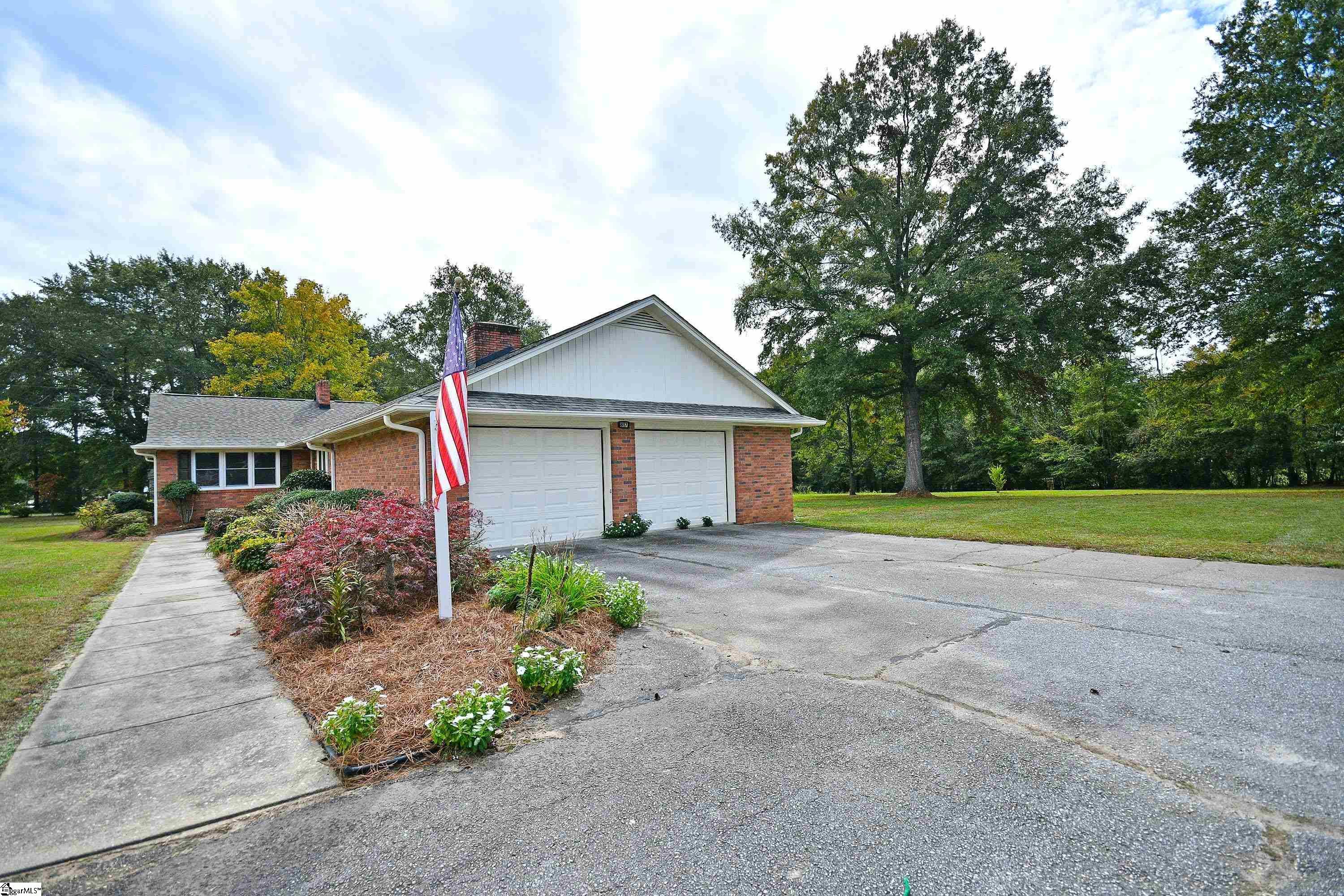 817 Rice Road Easley, SC 29640 - Photo 28 of 36