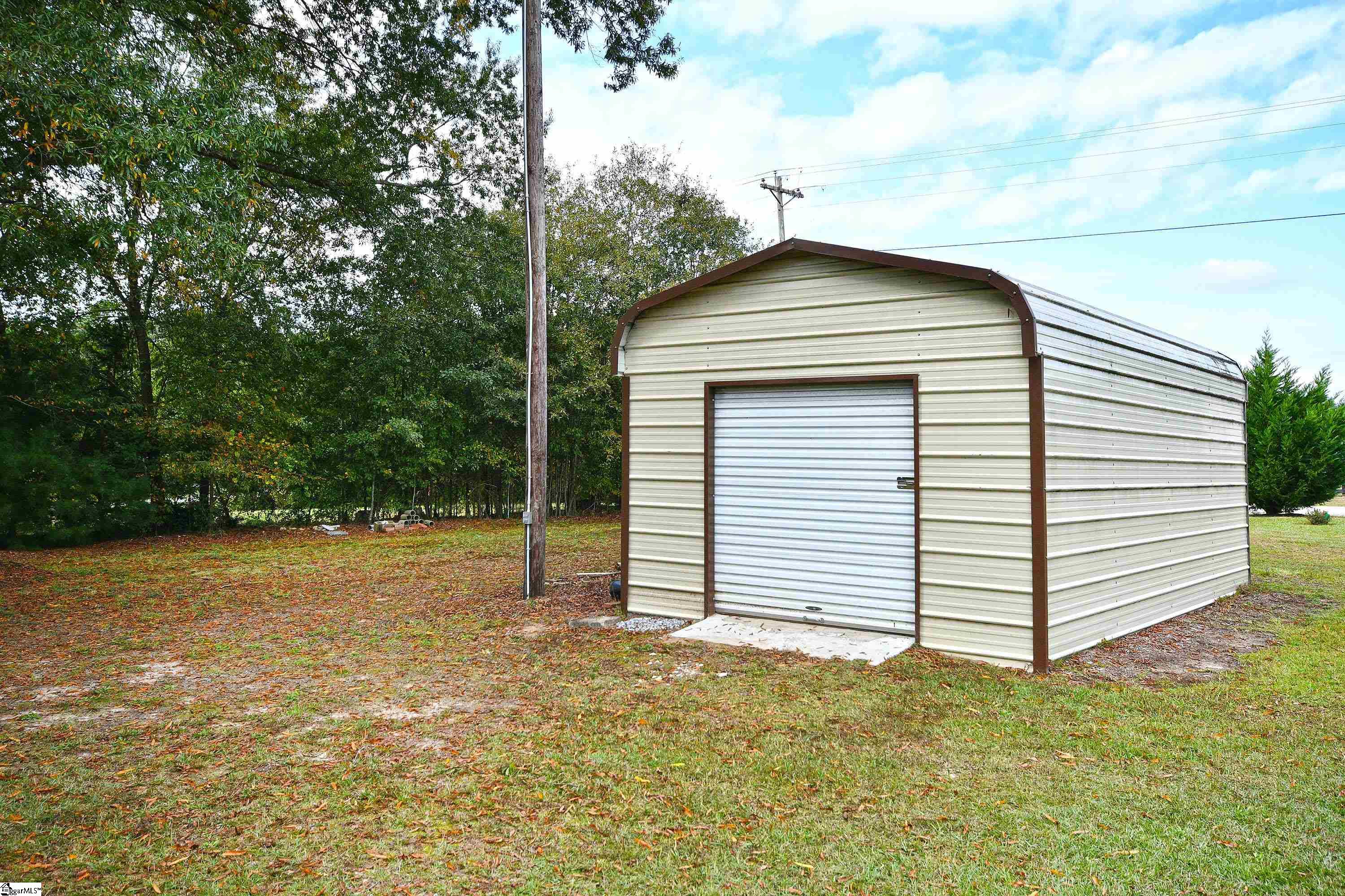817 Rice Road Easley, SC 29640 - Photo 33 of 36