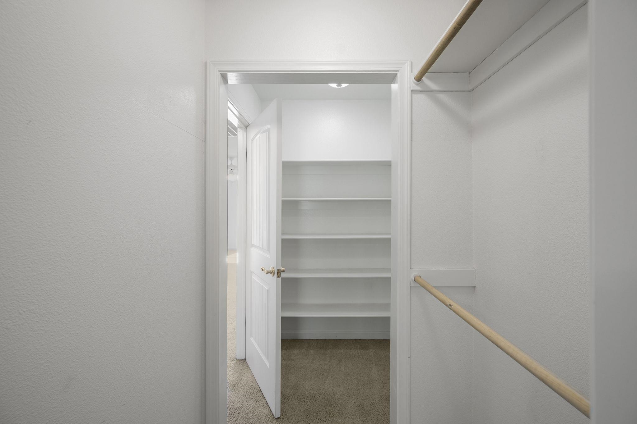 343 Field Stone Drive Murphys, CA 95247 - Photo 30 of 40 Walk in closet featuring light colored carpet