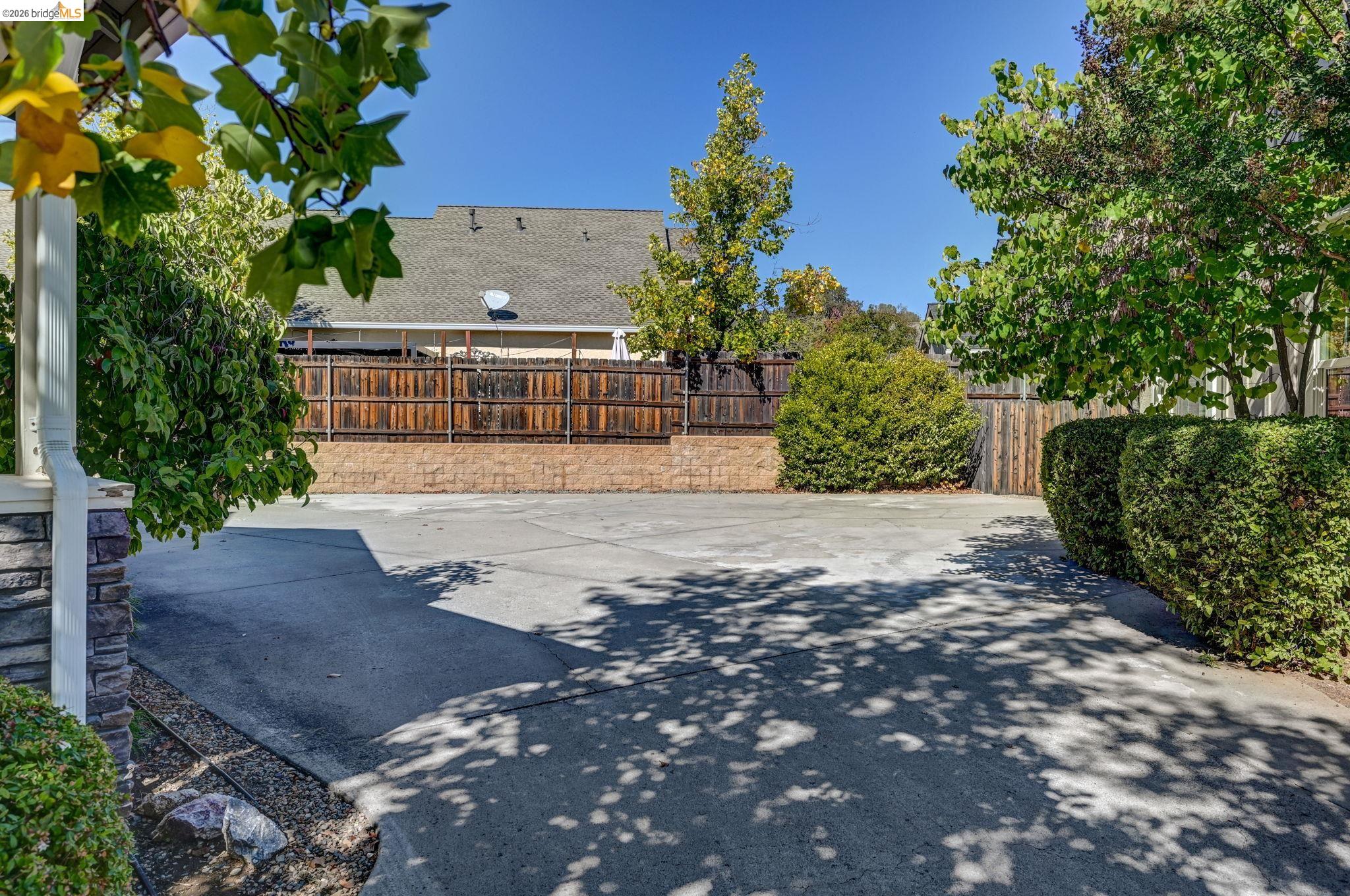 343 Field Stone Drive Murphys, CA 95247 - Photo 40 of 40 a view of an outdoor space and yard