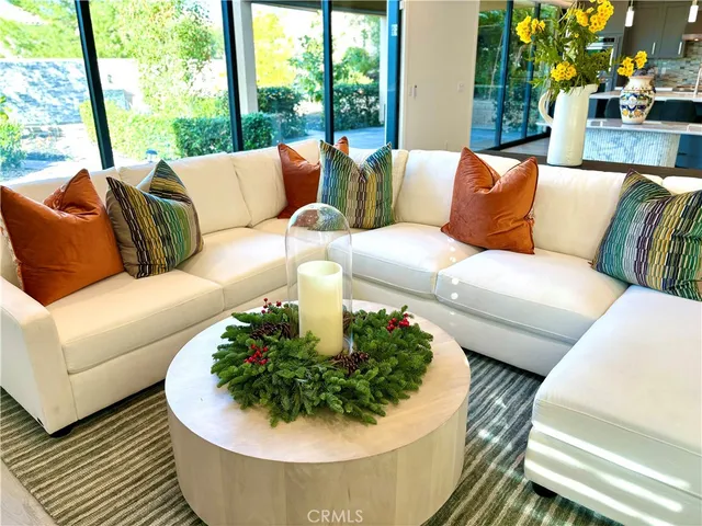 a view of entryway and hall