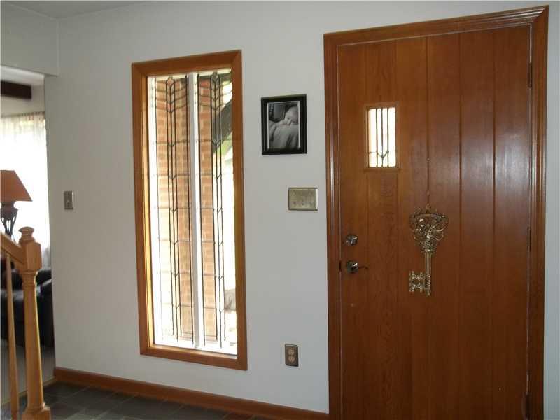 501 Engle Road Industry, PA 15052 - Photo 22 of 25 Entry/Foyer. NICE SIZE FOYER