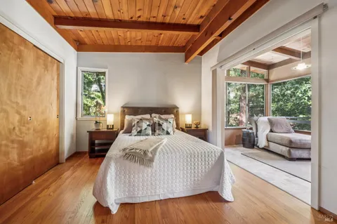$1,050,000 | 215 Bungalow Avenue, San Rafael, CA 94901