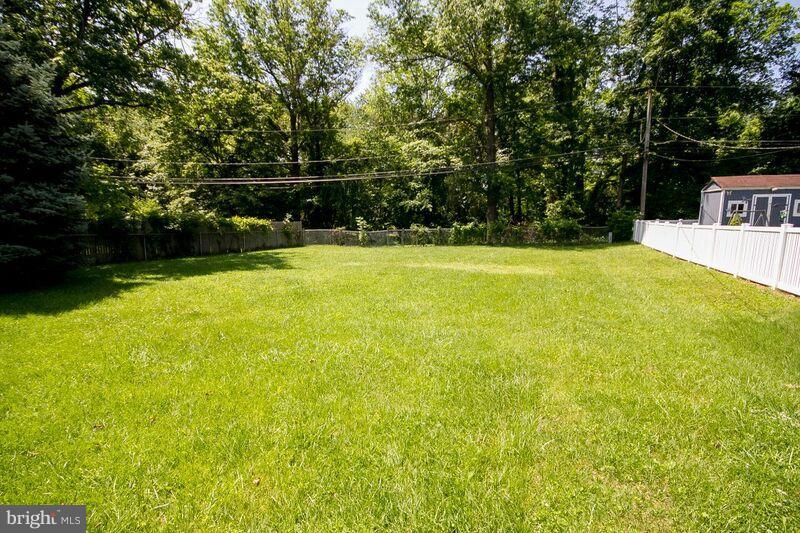 8601 Lucerne Road Randallstown, MD 21133 - Photo 4 of 14 Exterior Backyard