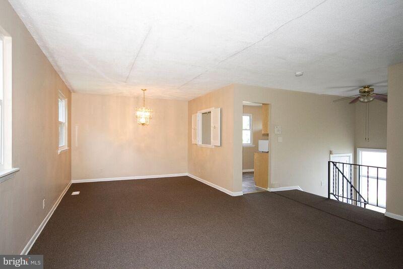 8601 Lucerne Road Randallstown, MD 21133 - Photo 8 of 14 Living Room