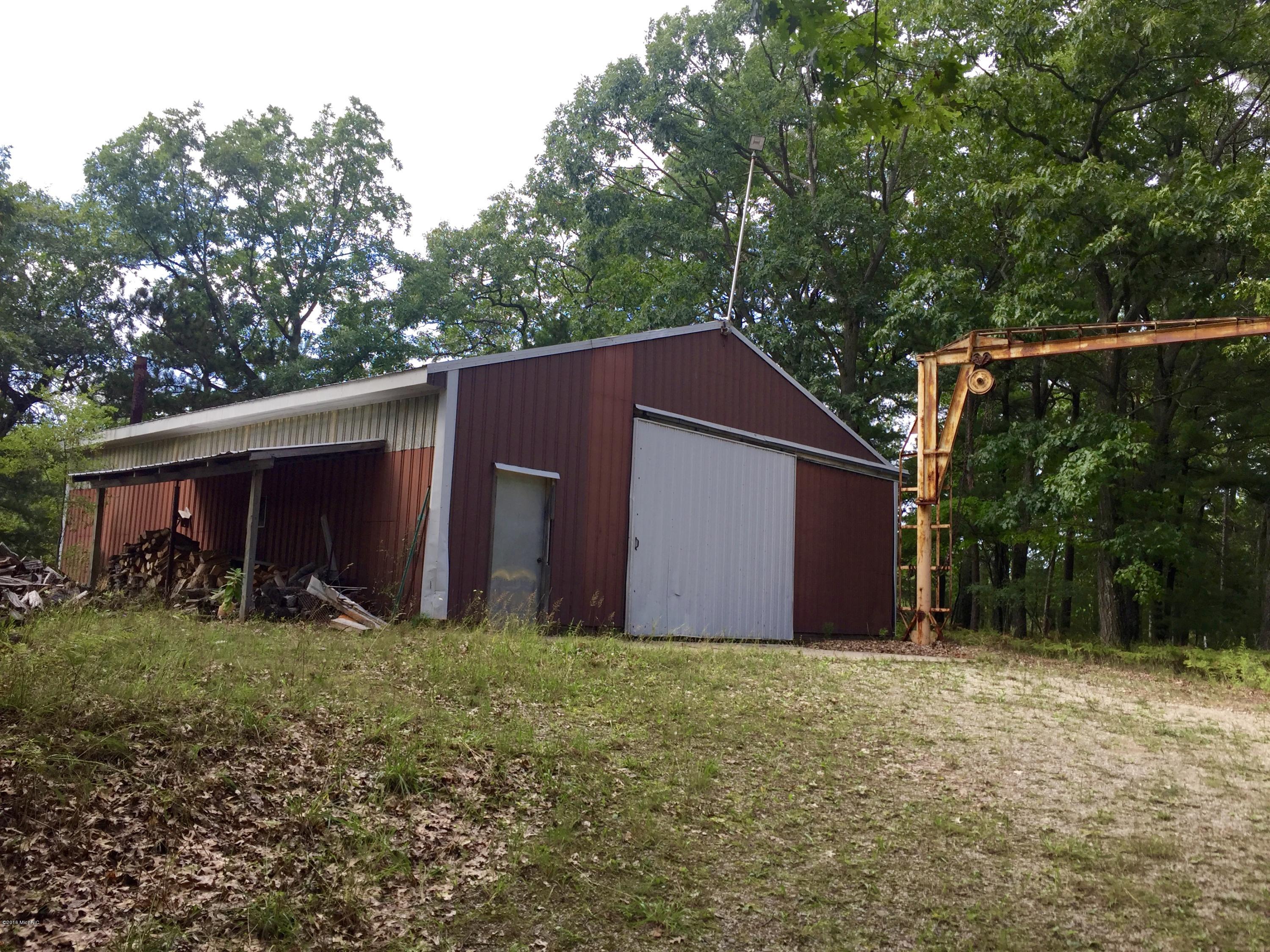 3000 Old Maple Road Manistee, MI 49660 - Photo 26 of 38 IMG_4832