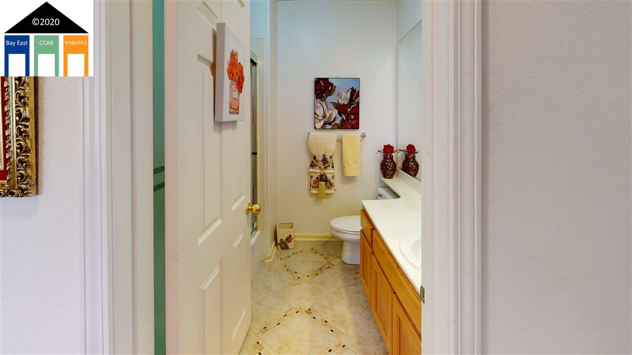 30265 Oakbrook Road Hayward, CA 94544 - Photo 18 of 34 Gallery Image 18