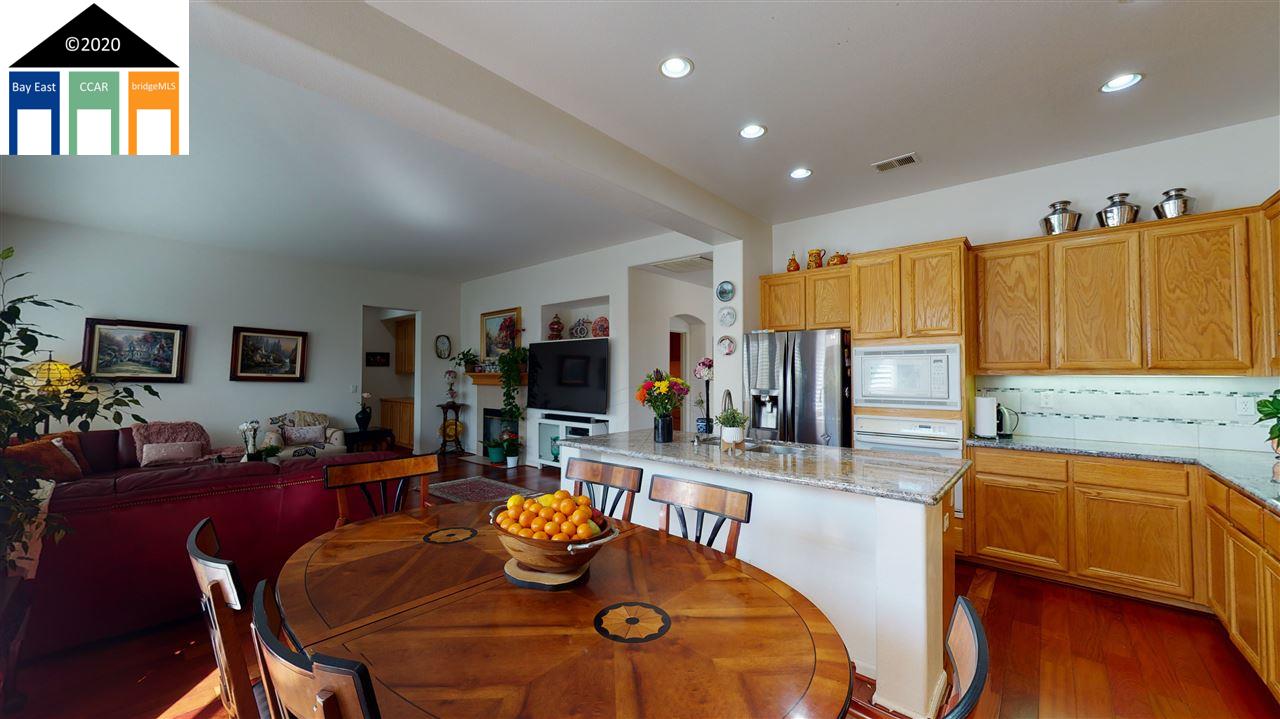 30265 Oakbrook Road Hayward, CA 94544 - Photo 6 of 34 Gallery Image 6