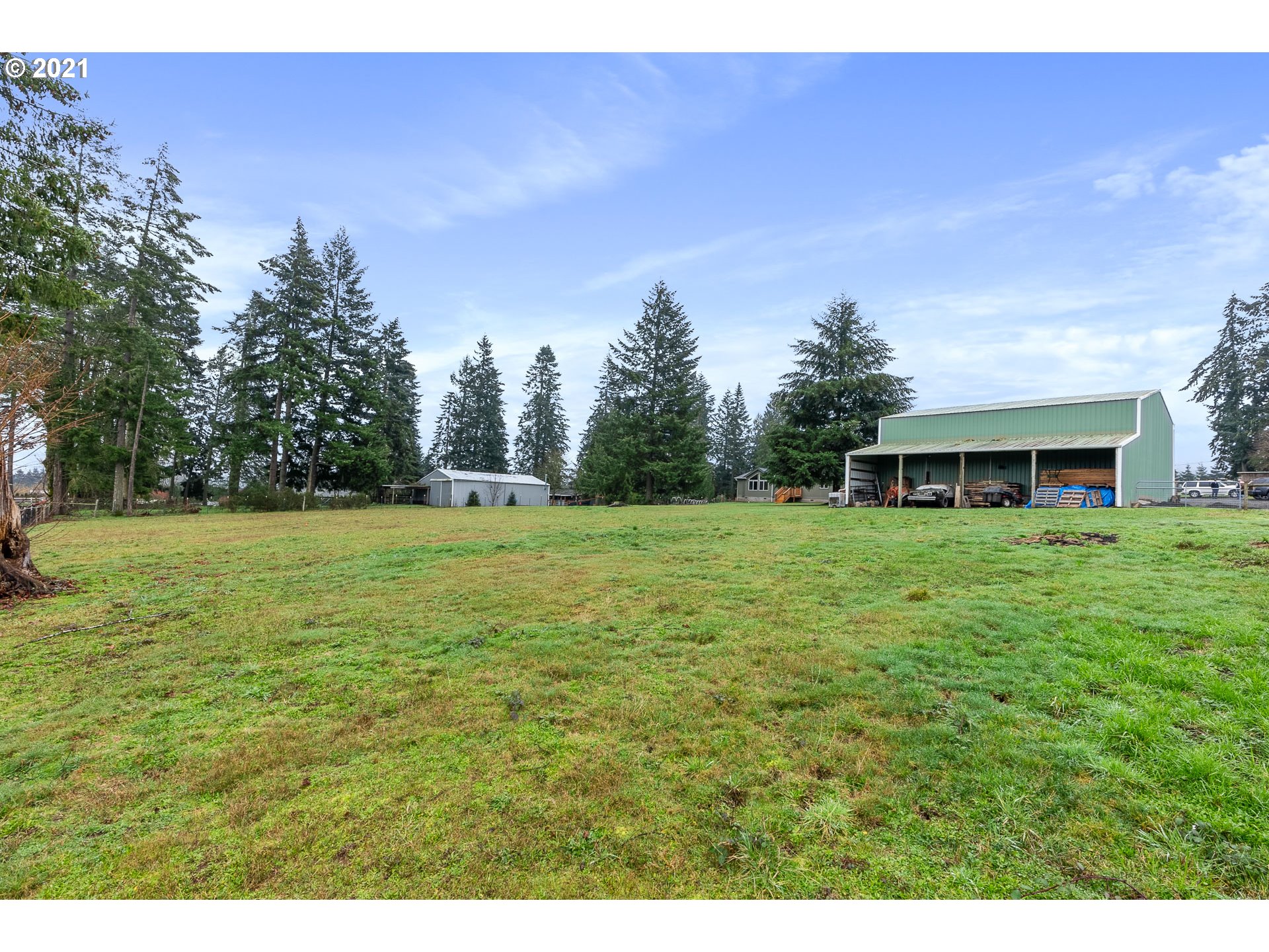 21605 Northeast Hidden Springs Road Dundee, OR 97115 - Photo 11 of 31 Gallery Image 11