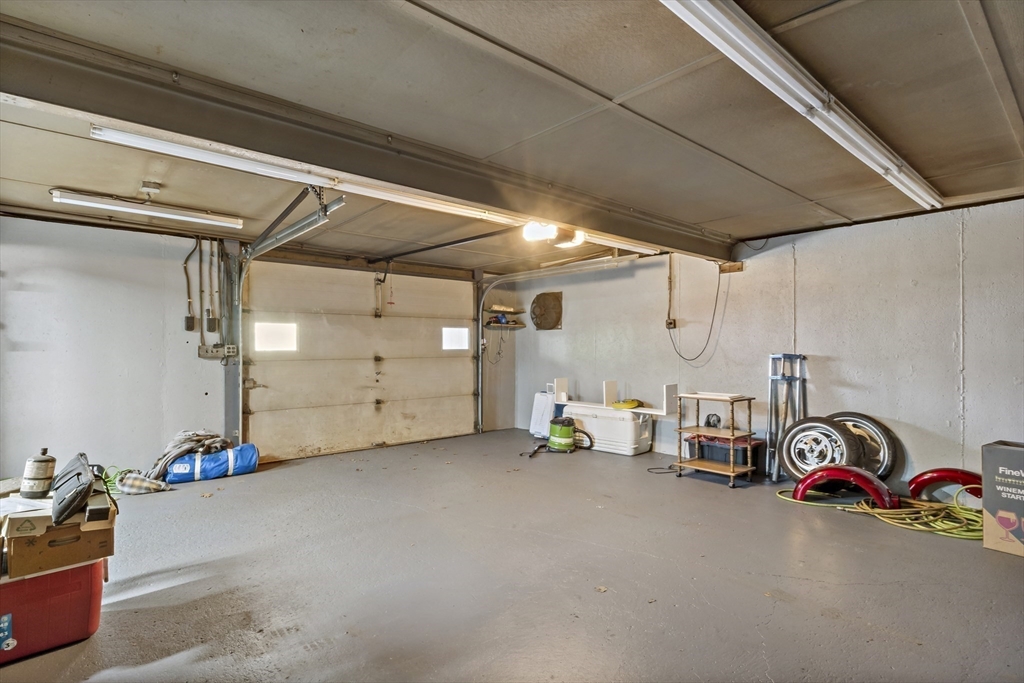 238 Lake Street Bellingham, MA 02019 - Photo 31 of 40