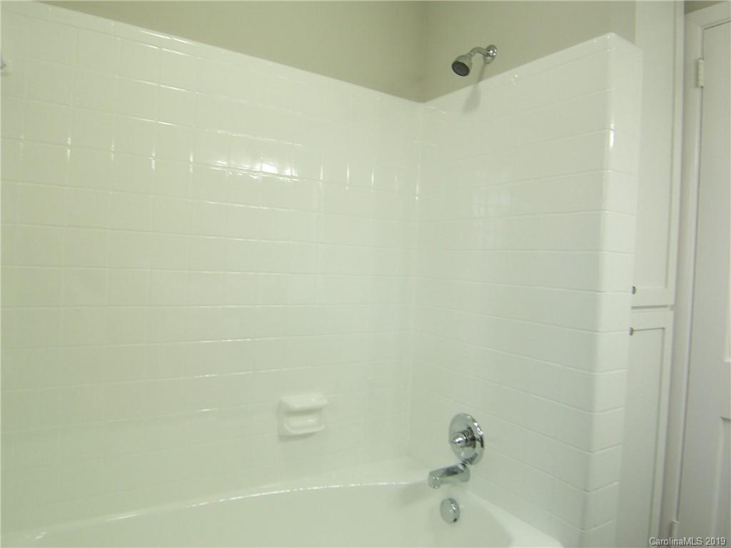 3804 Fallston Road Shelby, NC 28150 - Photo 18 of 24 a bathroom with a bathtub
