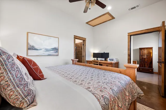 a spacious bathroom with double vanity sink and a mirror