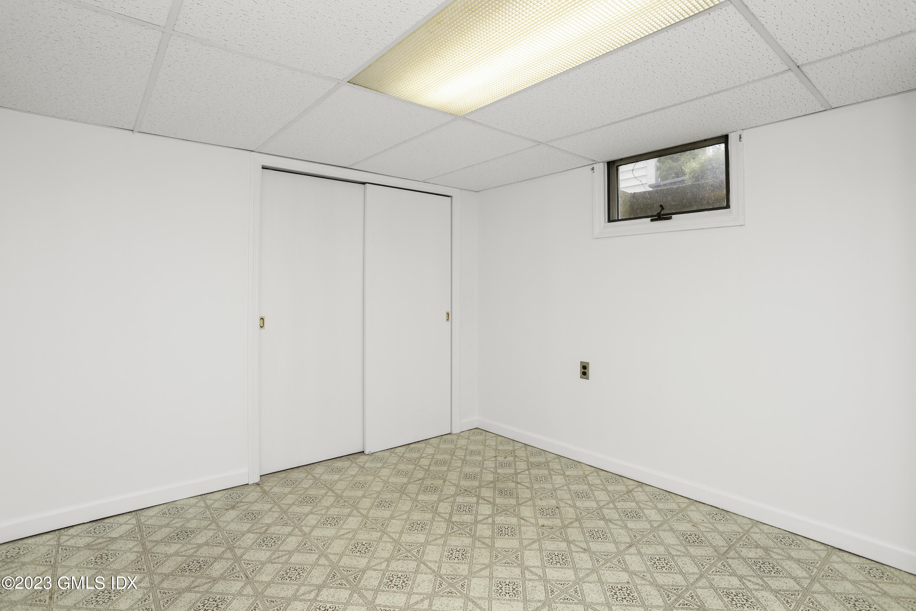 148 Old Mill Road Greenwich, CT 06831 - Photo 34 of 39 POTENTIAL BEDROOM OR OFFICE